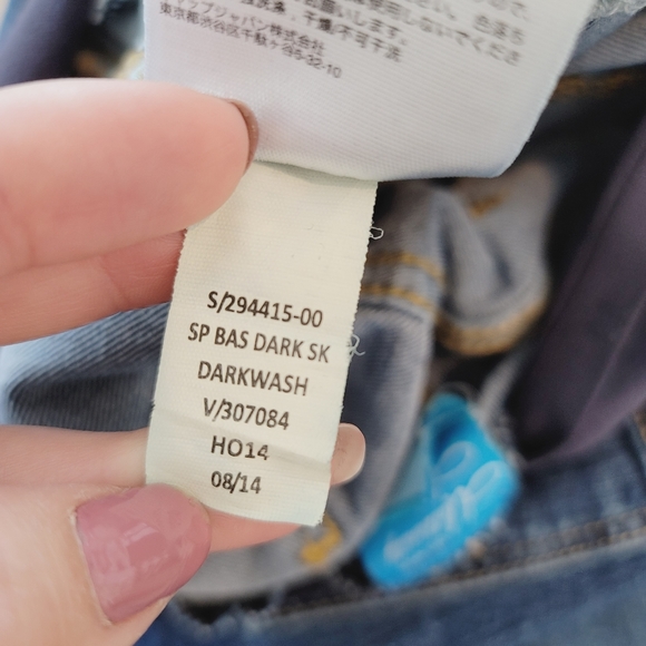 💕 Old Navy Maternity Dark Wash Skinny Jeans Women's Size 4 - Picture 9 of 11